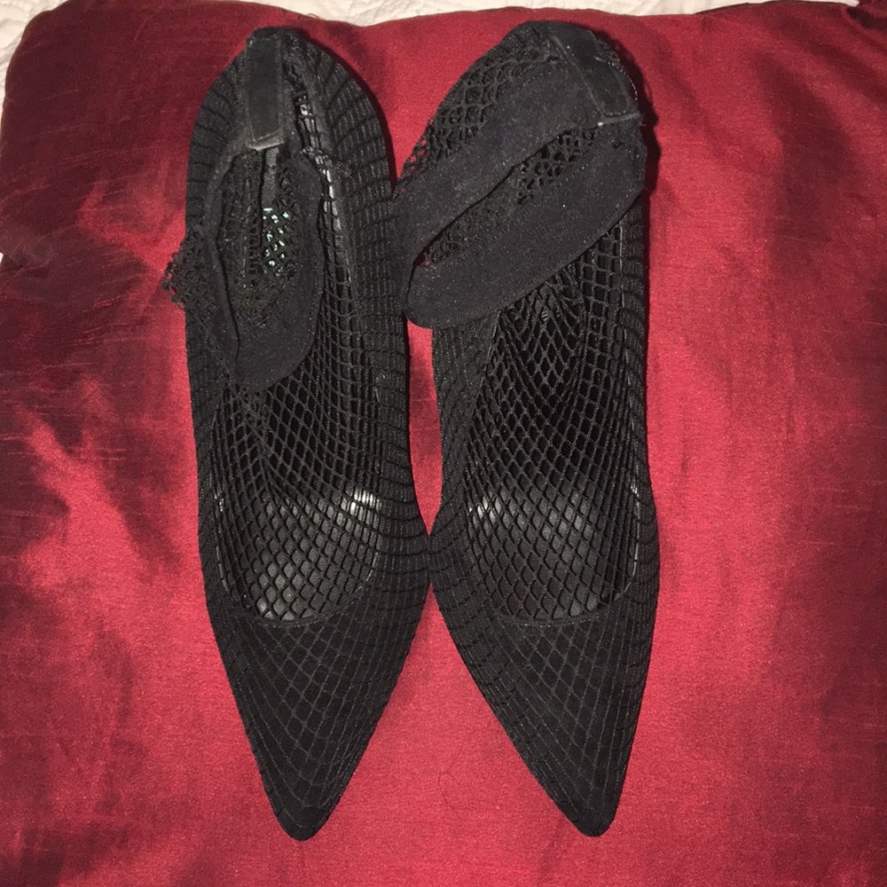 Black Women's Pointed Toe Mesh Flats